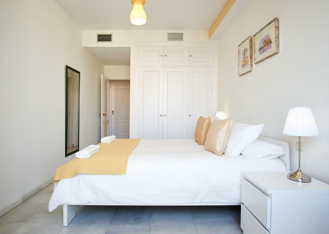 San Jacinto Triana Suite By Valcambre Sewilla Zewnętrze zdjęcie